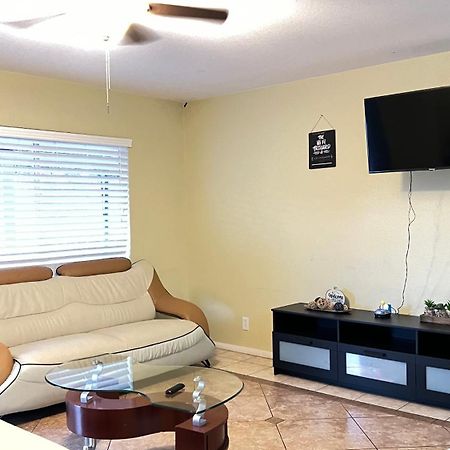 Grant'S Family Home, Sleeps 16 Guests Las Vegas Bagian luar foto